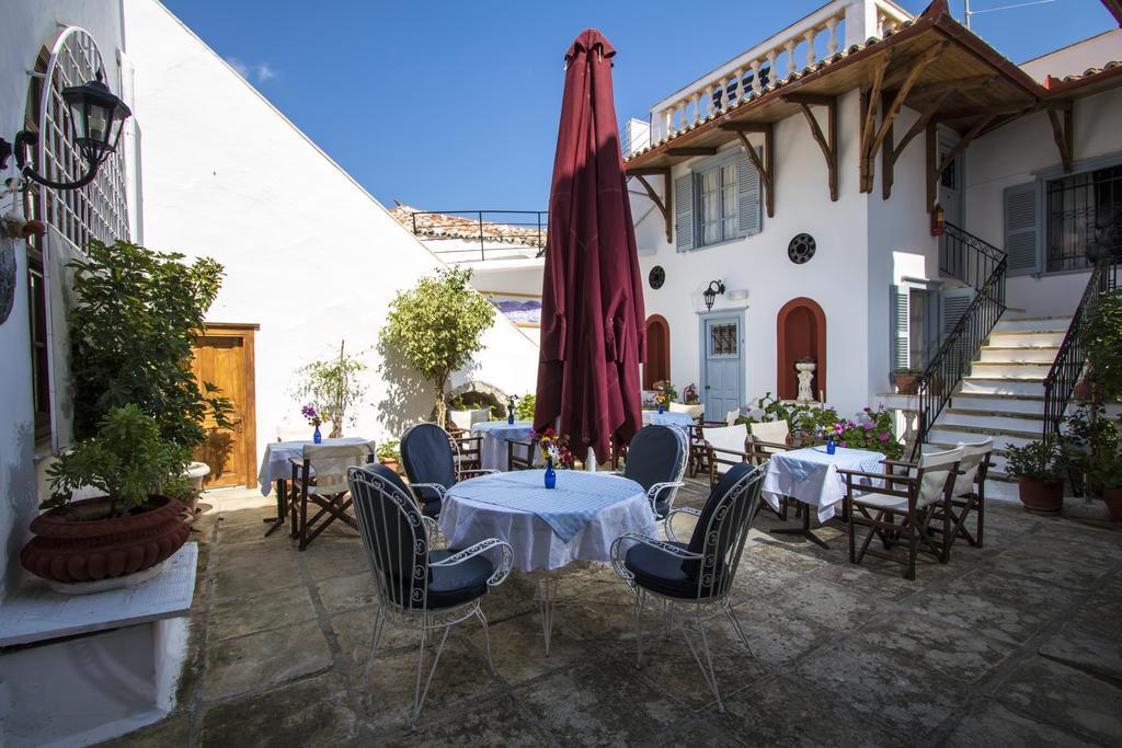 Achilleas 3* Hydra (Saronic Islands)